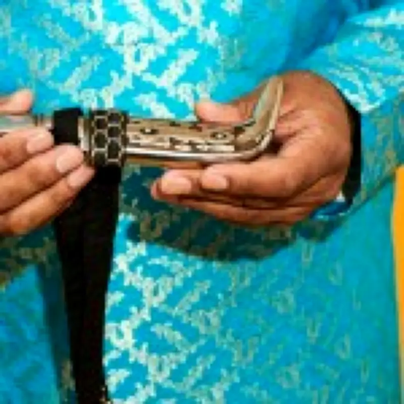 Lammy warns Sikhs' blade privilege can be revoked after stabbing death