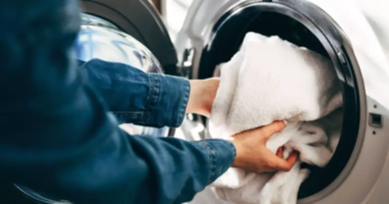 Laundry Hack: Add 1 Sheet to Washing Machine for Fresh Towels All Week