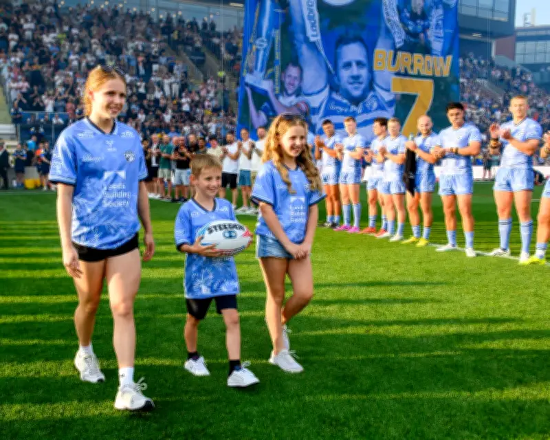 Leeds Rhinos rout Hull KR in emotional Rob Burrow tribute match