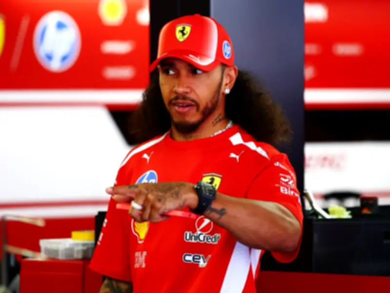 Lewis Hamilton Urges England Fans to Delay 'It's Coming Home' Chant Until World Cup Win
