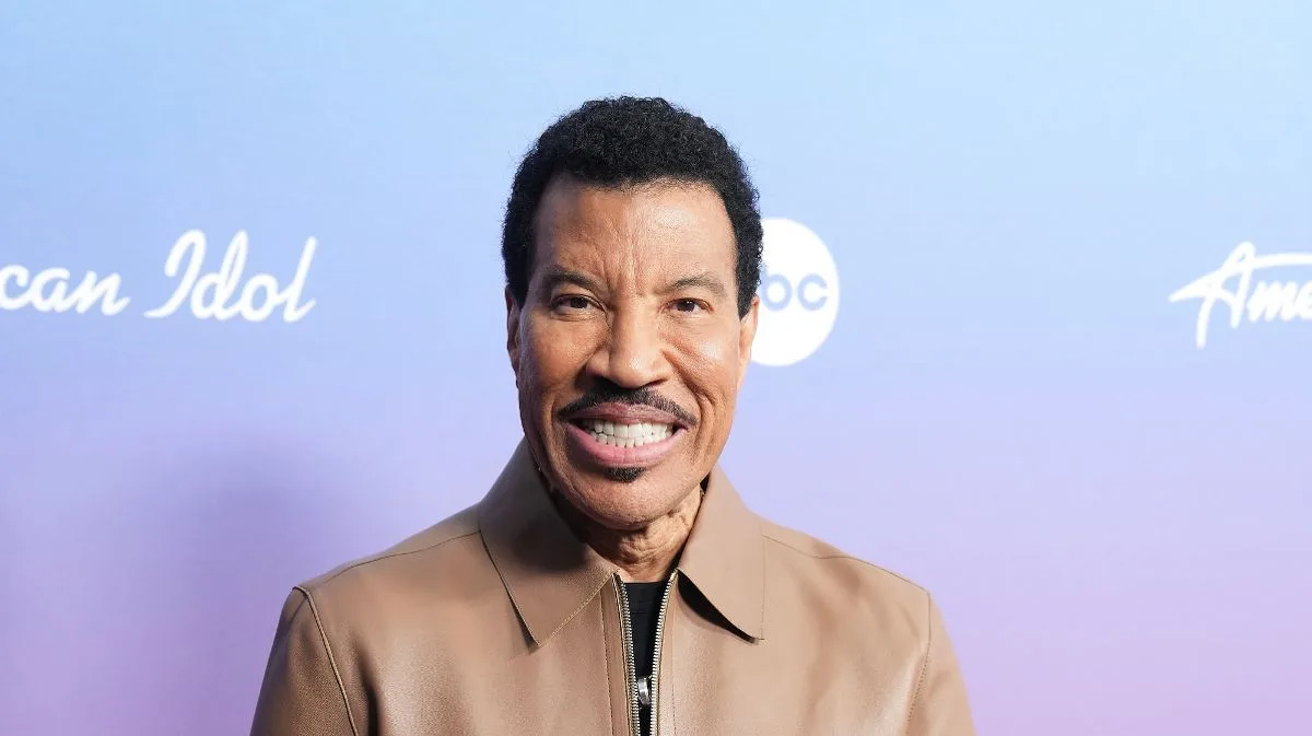 Lionel Richie's Beverly Hills Home Targeted in Burglary Attempt While He Was Inside