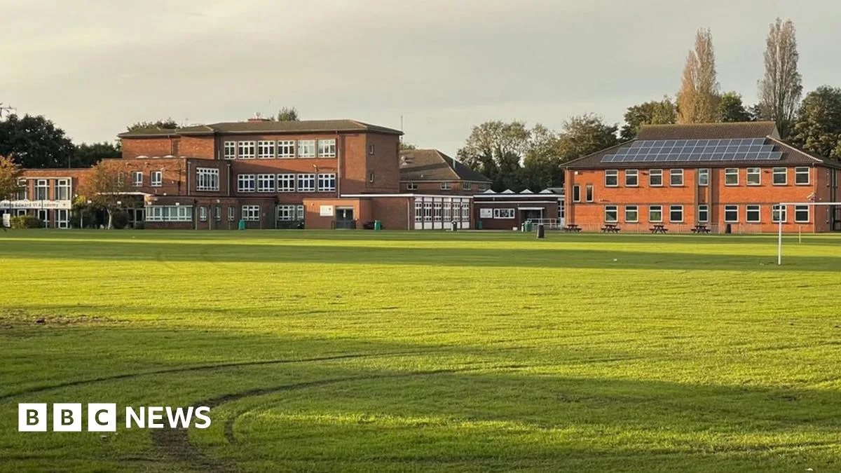 Spilsby School Criticised Over Strict Toilet Rules During Menstruation