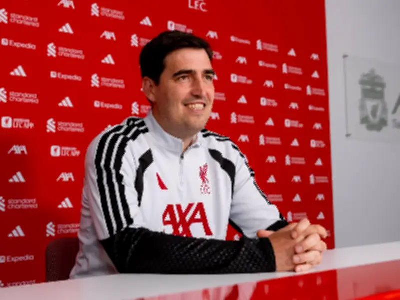 Liverpool to land two Andoni Iraola assistants after contract terminations