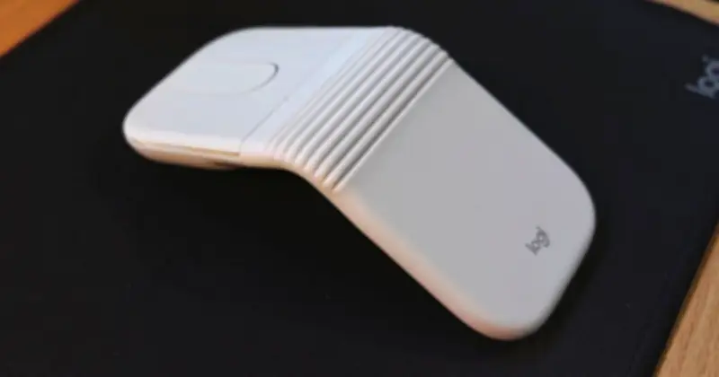 Logitech Mobi Fold Mouse Review: Flip-Phone Design for Portability
