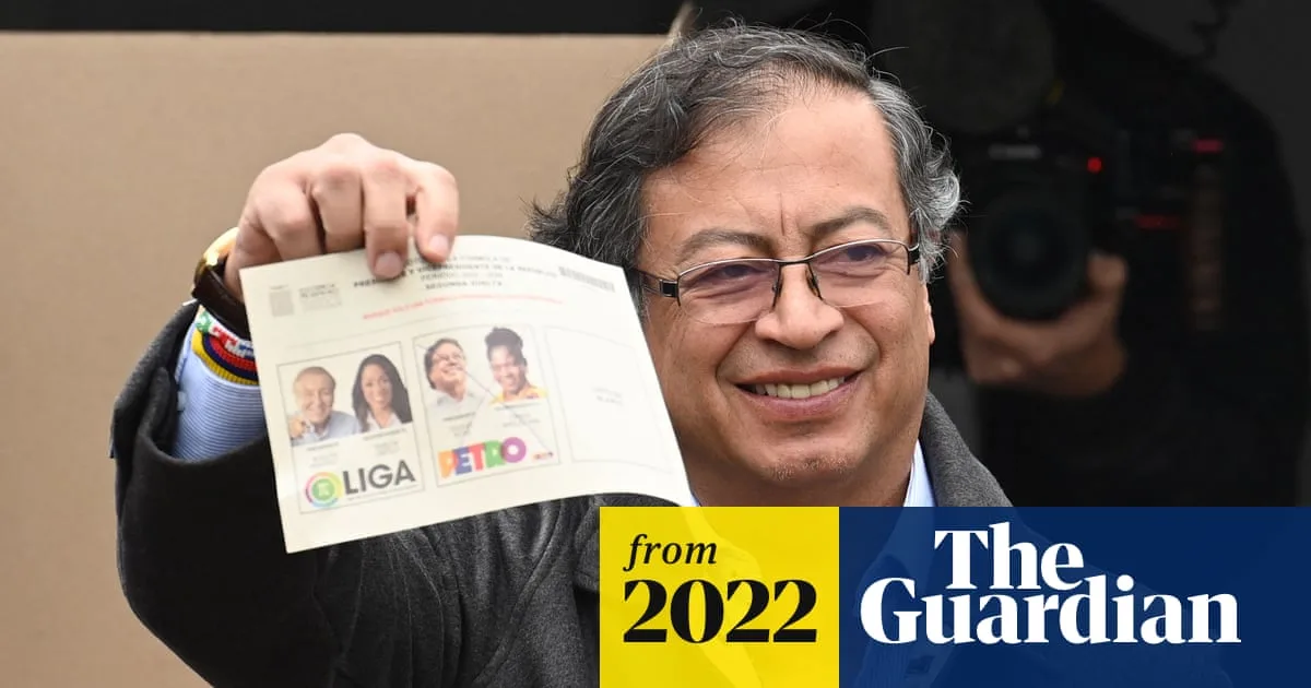 Gustavo Petro: First Leftist President Faces Tough Challenge in Colombia