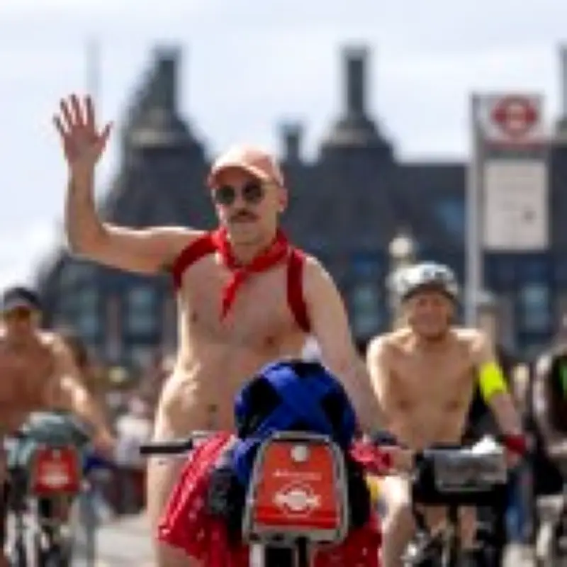 London Naked Bike Ride Sparks Hygiene Fears Over Shared Cycles