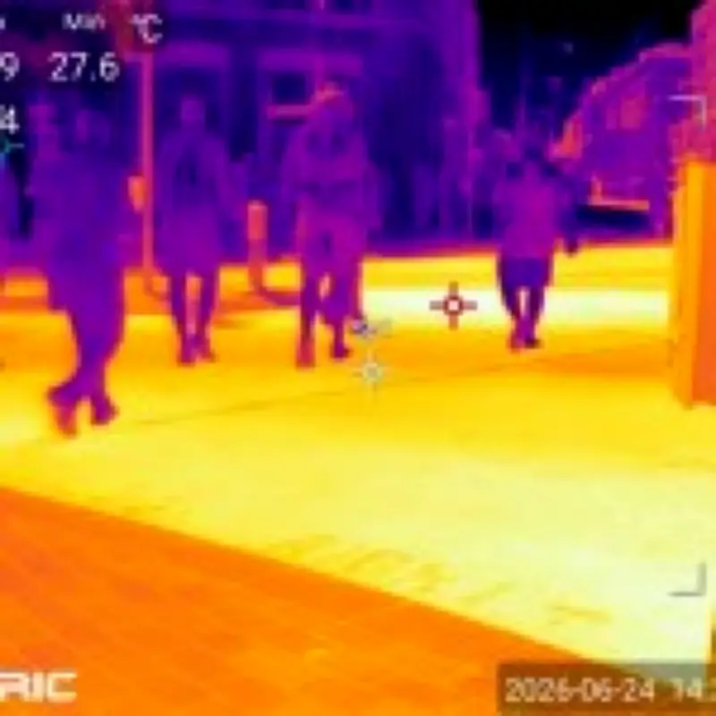 London Pavements Hit 57°C as Heatwave Sparks Public Health Emergency