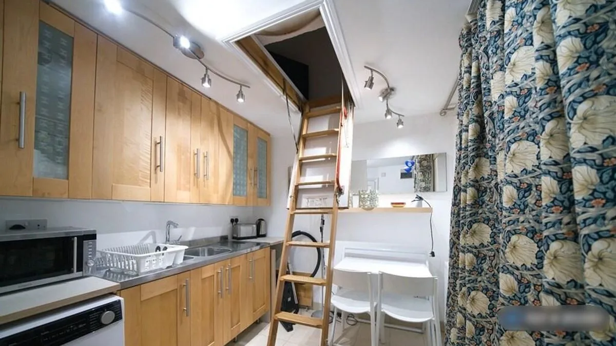 London Flat Branded 'Death Trap' After Bed Hangs Over Hole in Floor