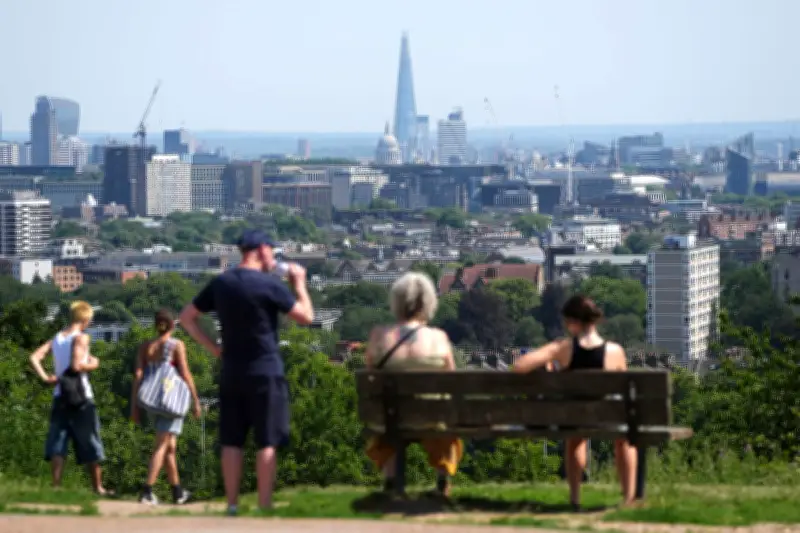 London to Swelter in 10-Day Heatwave Starting This Weekend