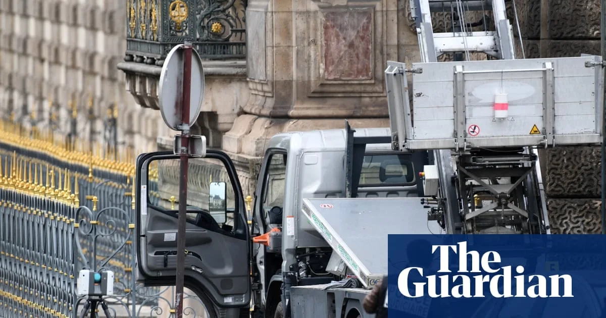 Louvre Heist: DNA Traces Offer Hope of Recovering £76m Crown Jewels