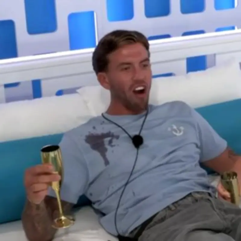 Love Island Fans Blame Sam as Recoupling Chaos Erupts in Villa