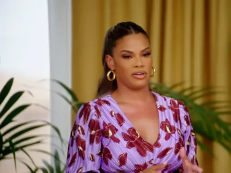 Love Island Fans Prefer 'Unhinged' Dating Show Are You The One? Now Streaming