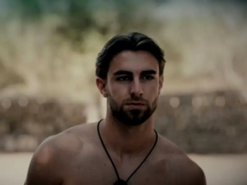 Love Island Fans Think Casa Amor Bombshell Tommy Is Third Murphy Brother
