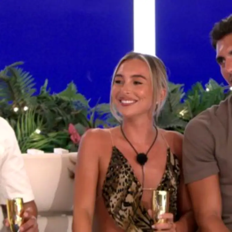 Love Island Star Says Jasmine More Compatible With Lorenzo Than Yasmin