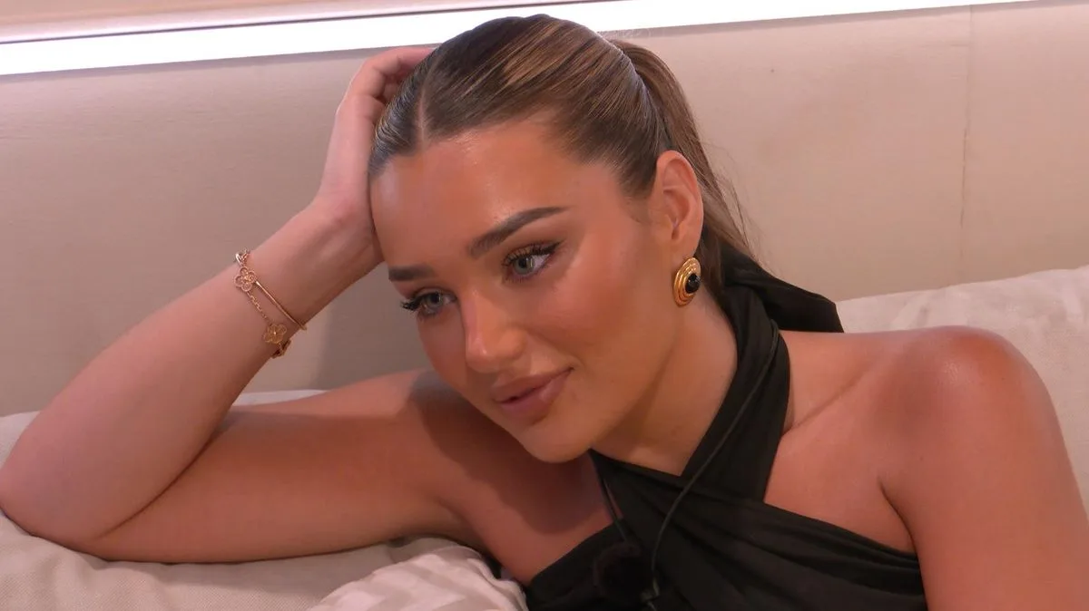 Lucinda Strafford's Mother Slams ITV Over Love Island Scenes