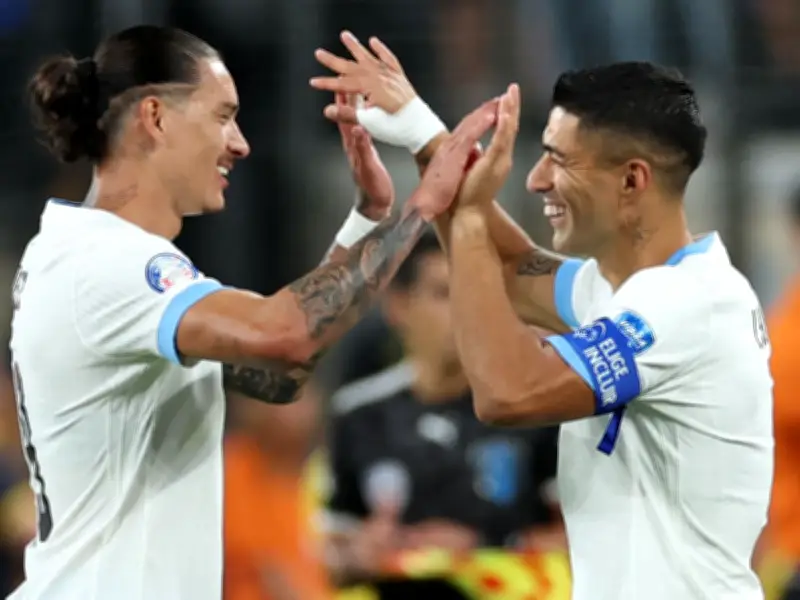 Luis Suarez on Arsenal transfer attempt and backing Darwin Nunez