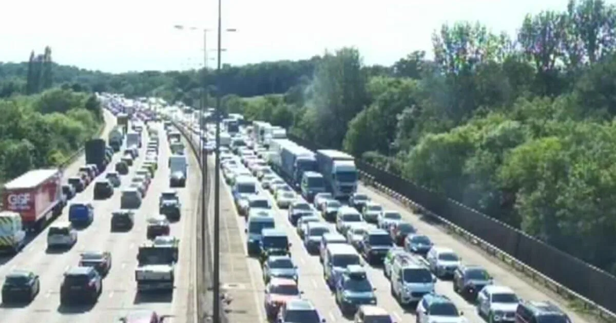 M25 Closed After Coach Fire Causes Rush Hour Chaos