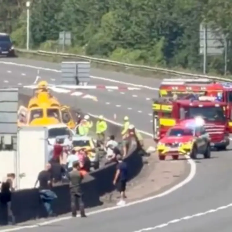 M25 closed after serious crash, air ambulance lands, drivers miss flights