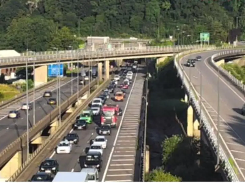 M4 Crash Causes Long Delays Near Caerleon and Coldra