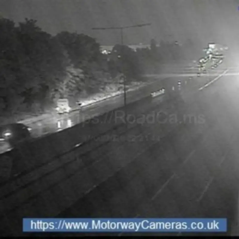 M62 Crash Near Rochdale Causes Traffic Standstill, All Lanes Held
