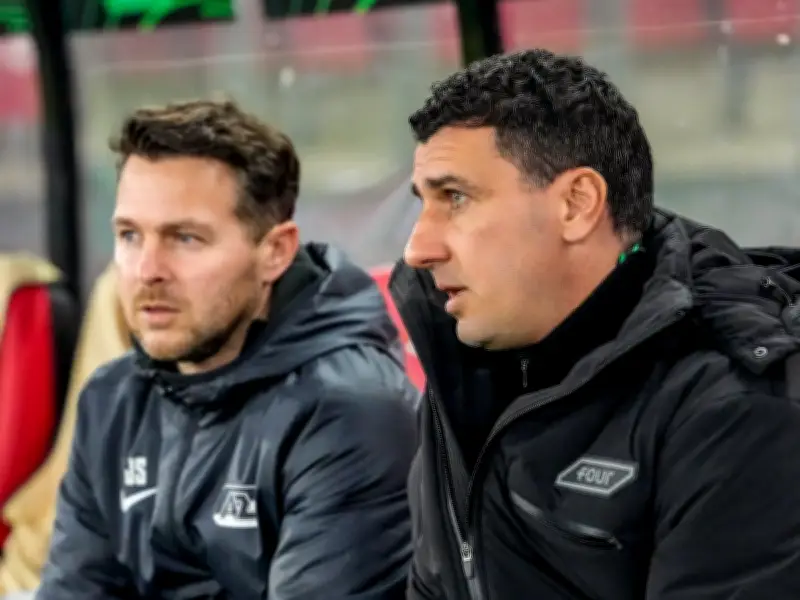 Maarten Martens in Hearts manager talks as appointment timeline set