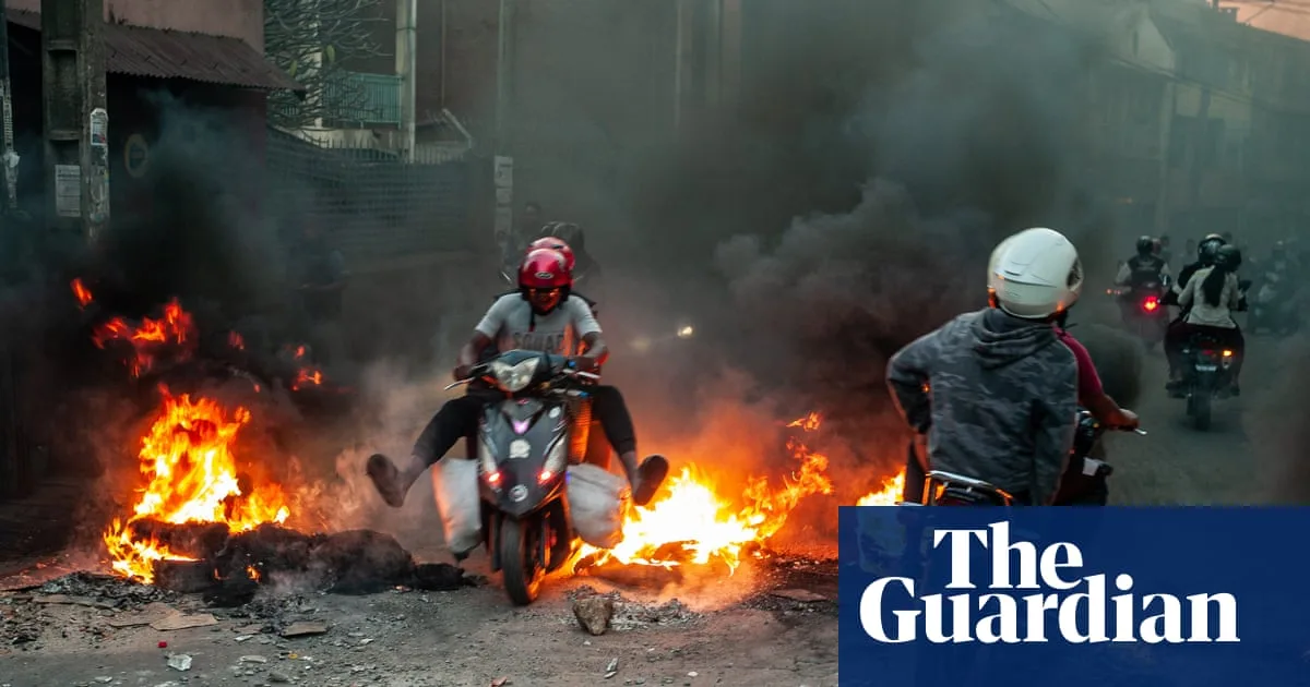 Madagascar President Dissolves Government Amid Youth Protests