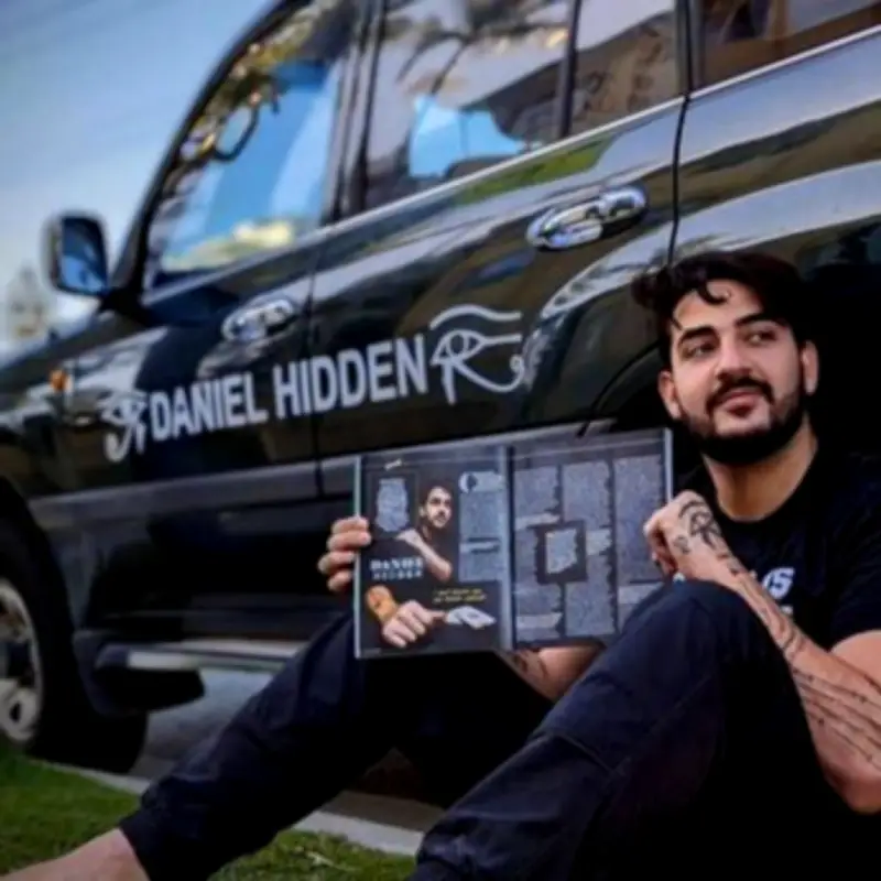 Magician Daniel Hidden Vanishes; Military Deployed in Queensland Search