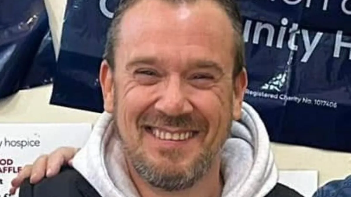 Man Dies After Head Injury In London Pub Assault