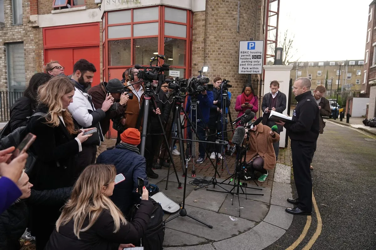 Gunman Disguised as Deliveroo Rider Shot Girl, 8, and Father in West London