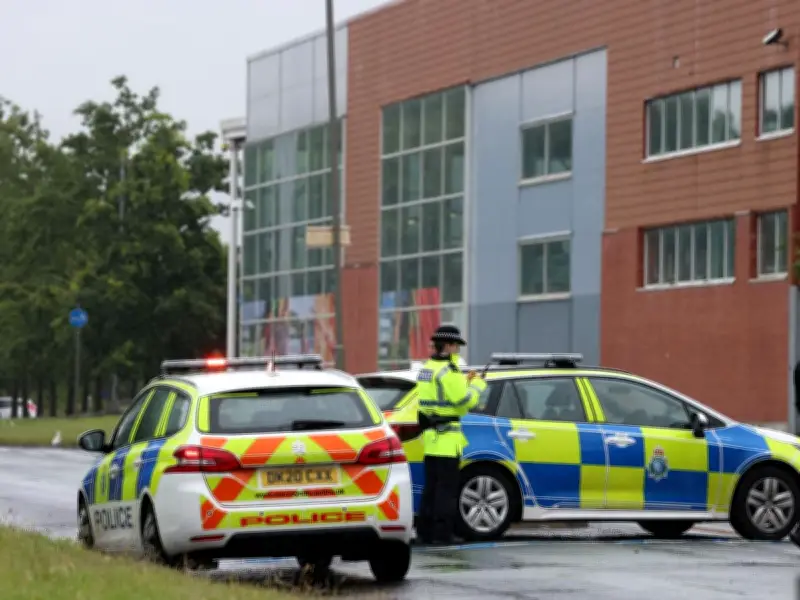 Man on Tesco Roof Prompts Police Cordon in West Derby