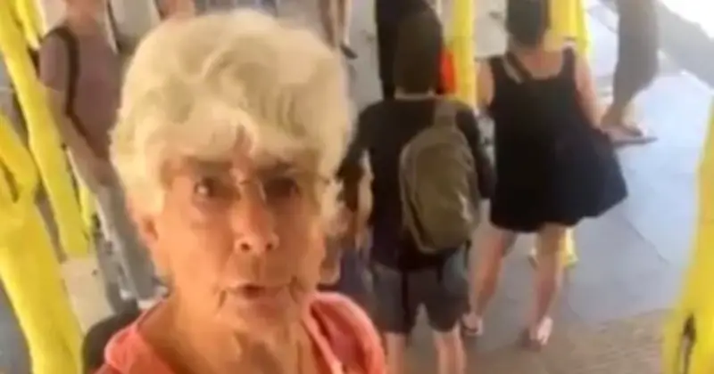 Man Refuses to Move for 80-Year-Old Woman on London Tube Stairs, Video Goes Viral