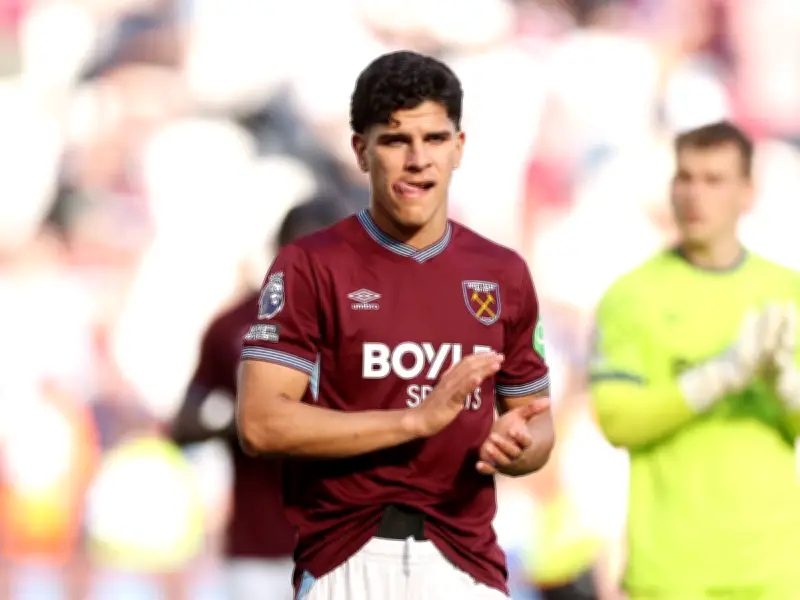 Man Utd get £255m transfer approval with four targets in favour