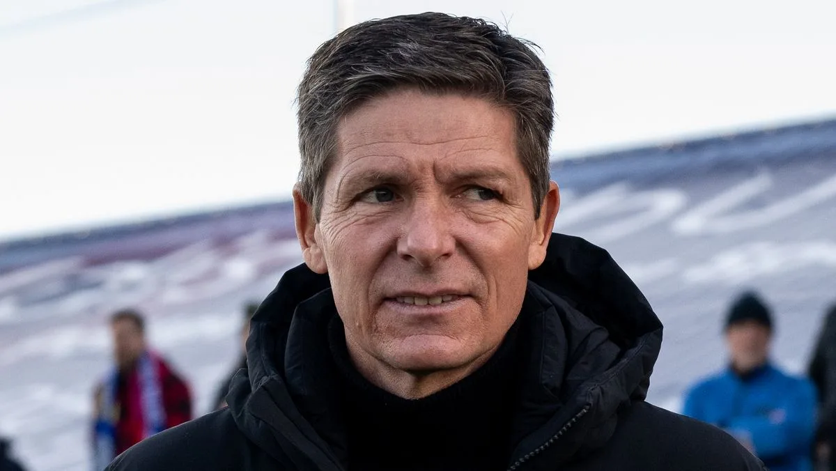 Oliver Glasner Now 3/1 Favourite for Man United Job After Palace Exit