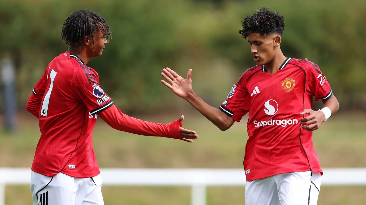 Manchester United wonderkid JJ Gabriel scores 22-minute hat-trick for under-18s