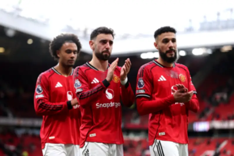 Man Utd's Mazraoui injured in Morocco friendly before World Cup