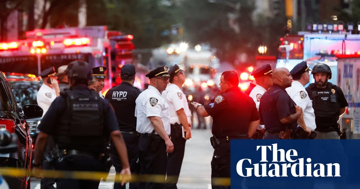 Manhattan Skyscraper Shooting Kills Four