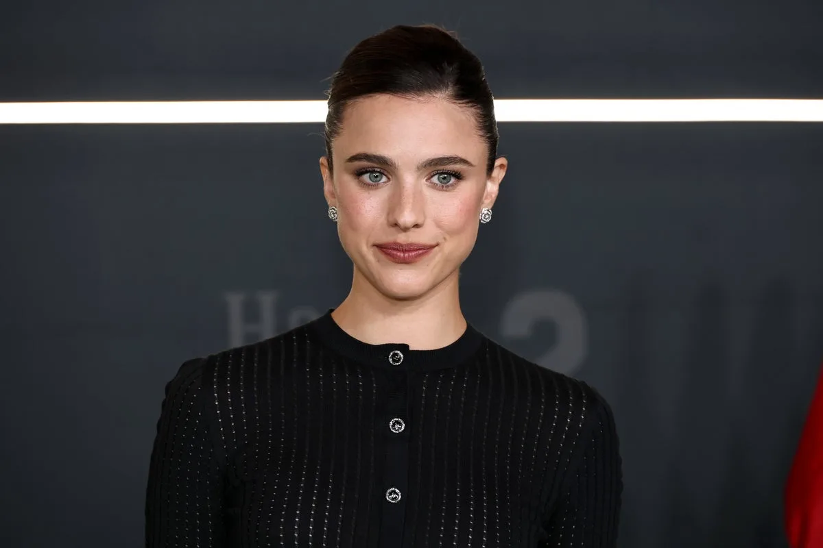 Margaret Qualley Tries to Set Up Mother Andie MacDowell with Bill Murray