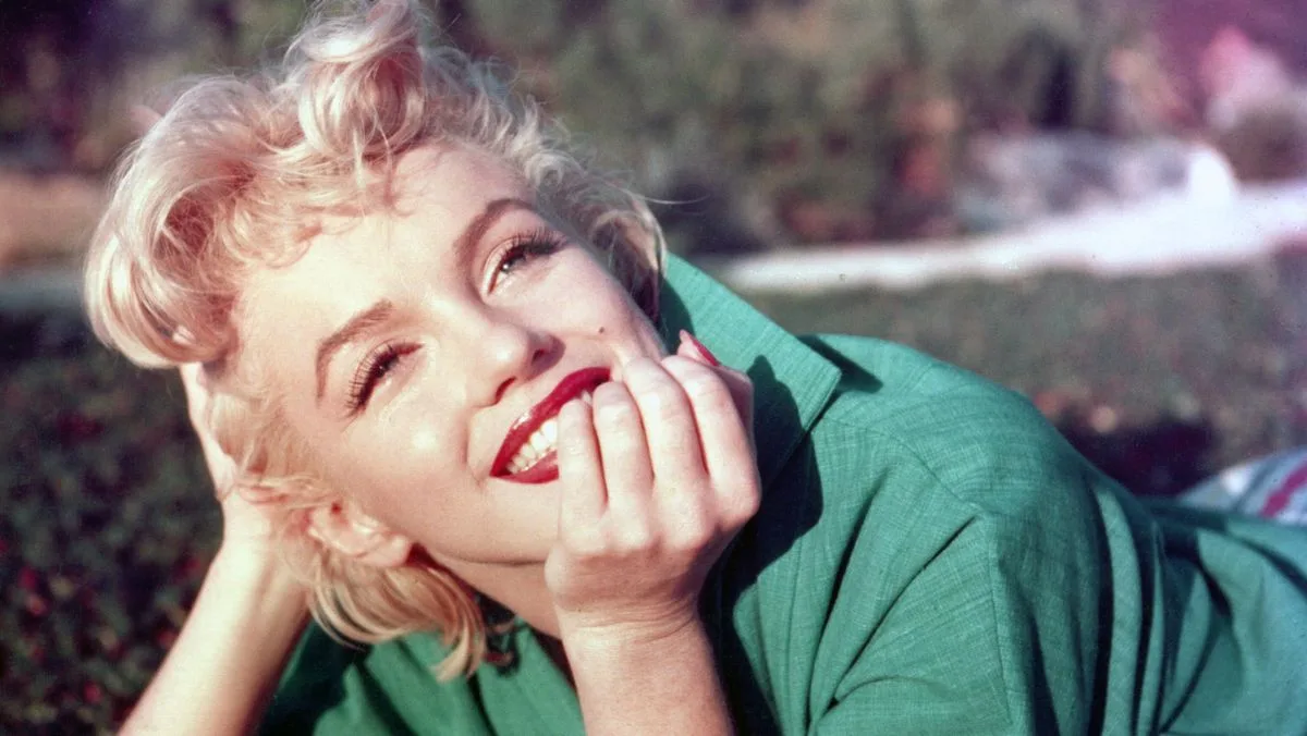 Marilyn Monroe's Never-Before-Seen Photos and Secret Recipe to Be Auctioned for 100th Birthday