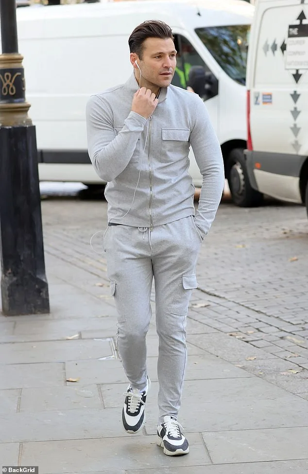 Mark Wright Apologises for Dressing as Convicted Child Sex Offender 6ix9ine