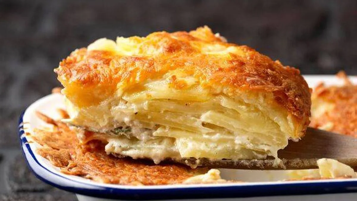 Mary Berry's Easy Dauphinoise Potatoes Recipe with Six Simple Ingredients
