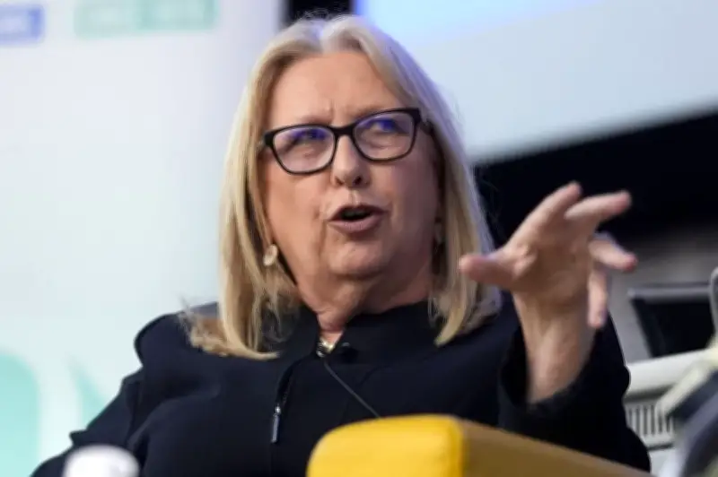 Mary McAleese Slams Use of Irish Flag to Intimidate Immigrants