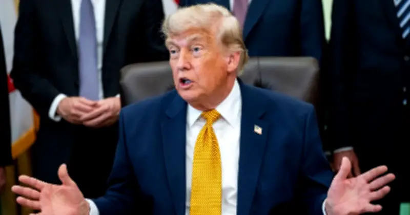 Mary Trump Warns Uncle Donald's Health Is 'Decaying' in New Newsletter