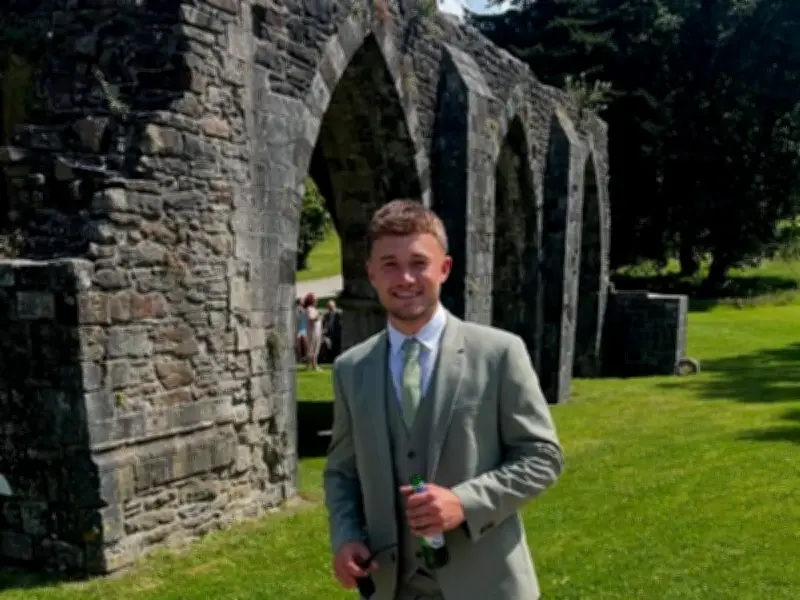 Meet Love Island's Welsh Bombshell Builder Finley Maddock Who Expects Drama