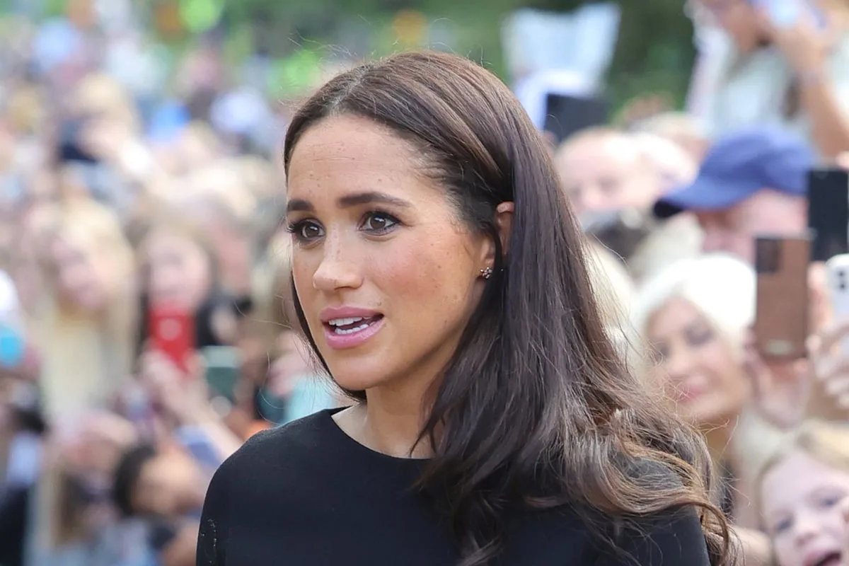 Meghan Markle Rehires Old PR Firm After Staff Exodus