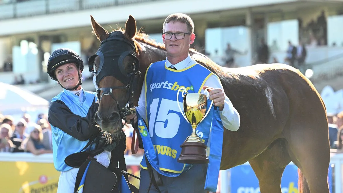 Melbourne Cup-Winning Jockey Jamie Melham Banned for 30 Races After Fall Injures Rival