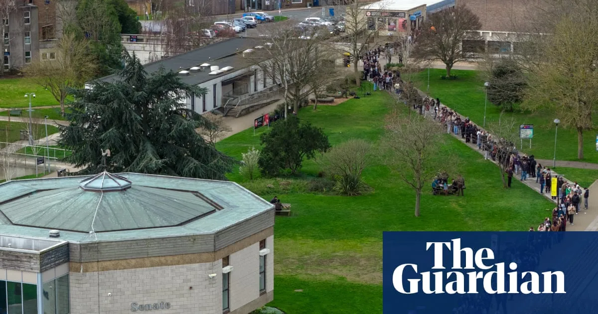 Meningitis Outbreak Spreads From UK to France