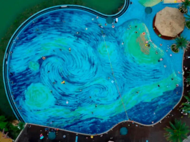 Merlin the Duck and Van Gogh Pool: Photos of the Day – Tuesday