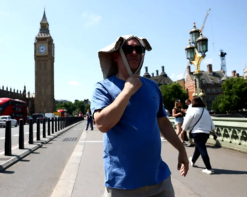 Met Office Issues Rare Amber Extreme Heat Warning for Parts of UK