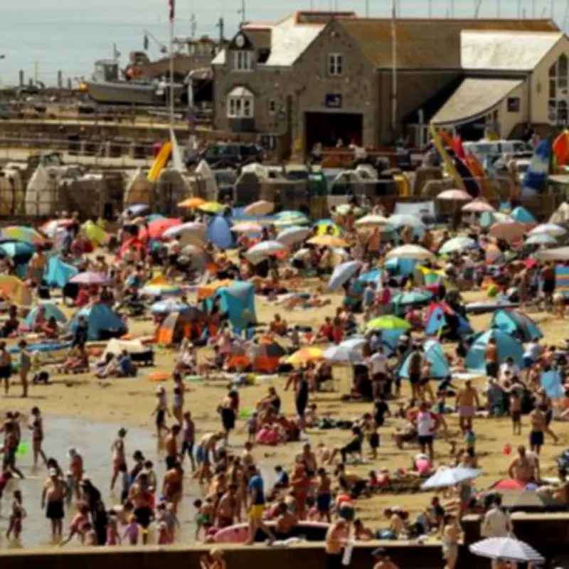 Met Office Issues Rare Red Warning as UK Braces for 40°C Heat