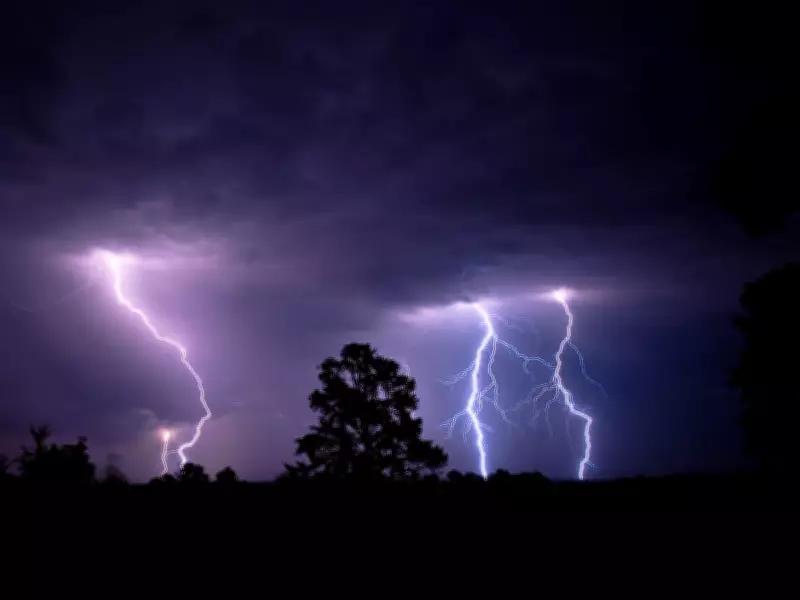 Met Office Thunderstorm Warning: 9 Areas Urged to Prepare Emergency Kit